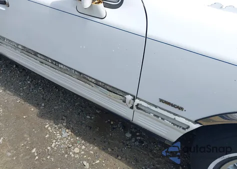 1996 Lincoln Town Car Sgn/Dmnd Anv/Cypress/Jn from USA, damaged, VIN 1LNLM82W4TY620840